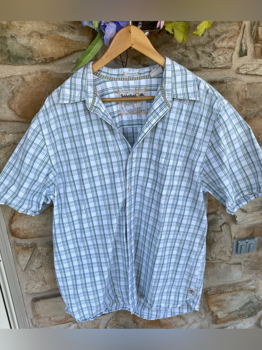 Timberland Short-Sleeve Plaid Shirt - White & Green in size large